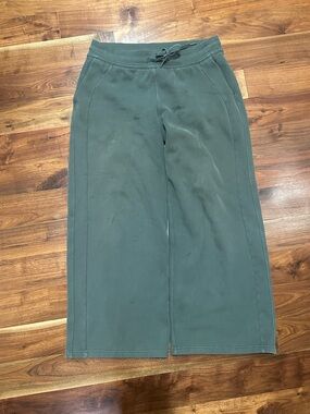 Lululemon scuba sweatpants